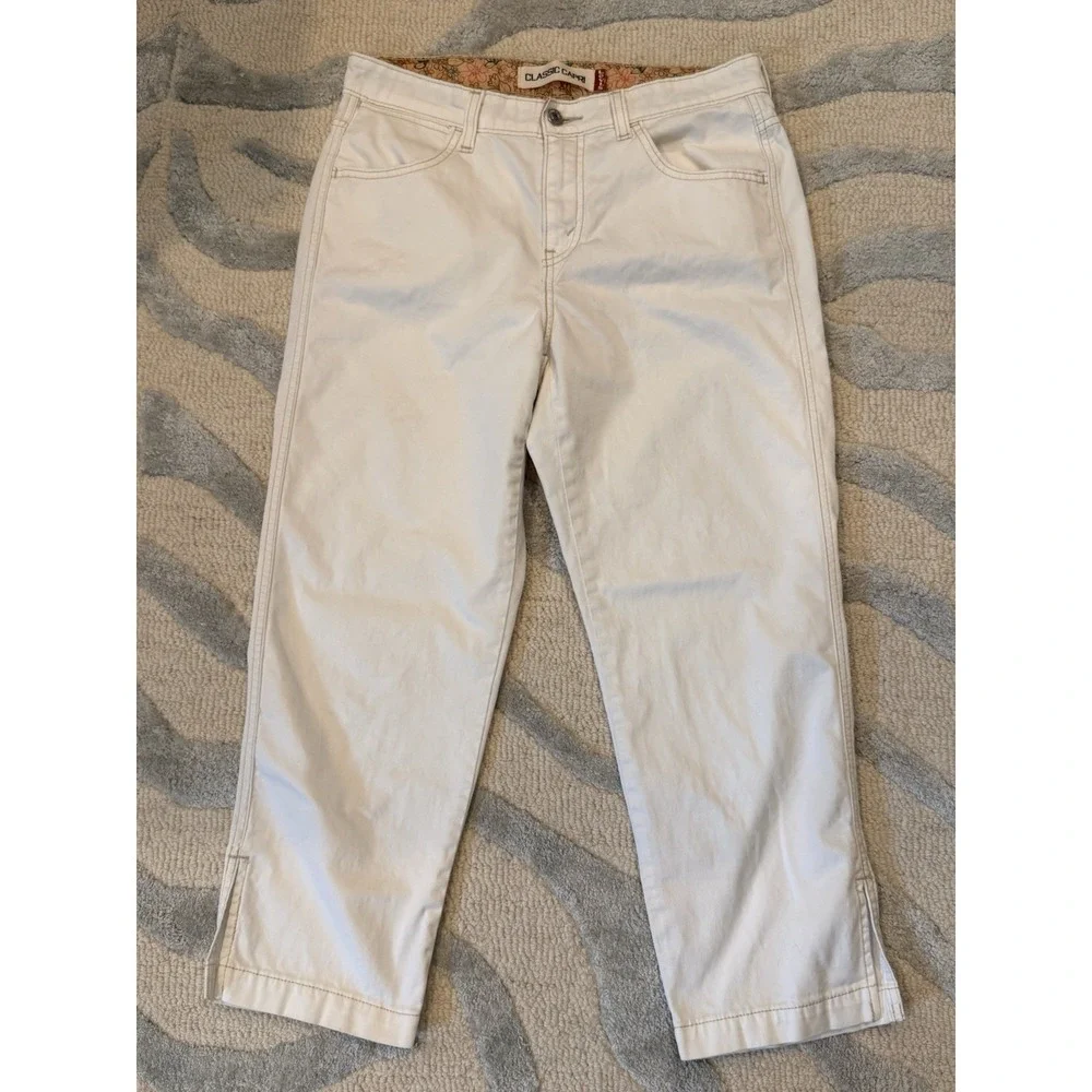 Levis Women's Classic Capri Jeans Ivory Mid Rise Pockets Denim 12‎